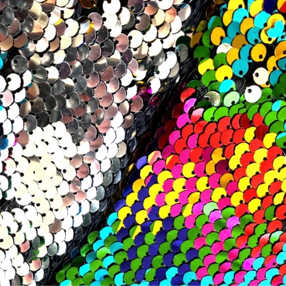 NWT 5Yd‎ Reversible Rainbow/Silver Sequin Material