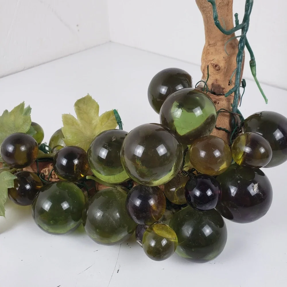 N/A vintage lucite