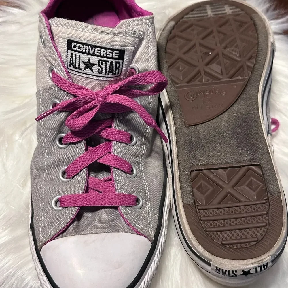 Converse tags spring great