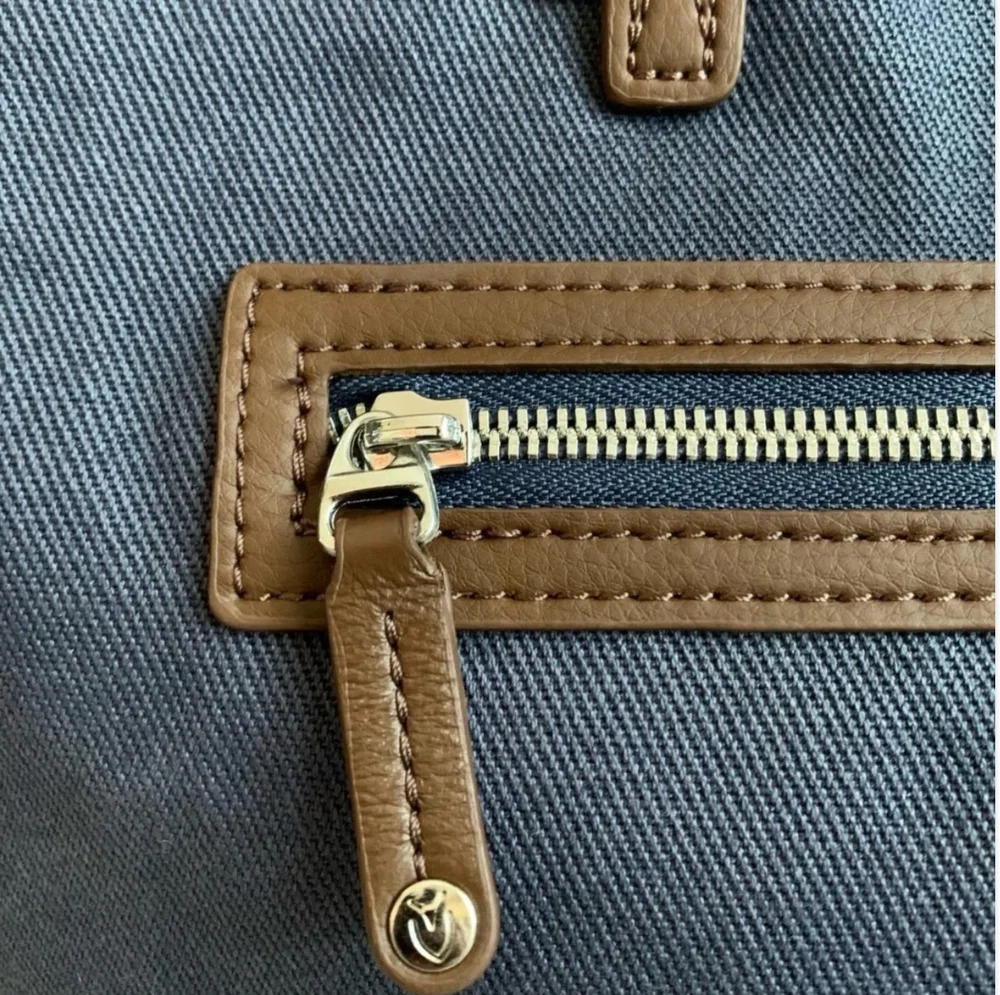 VESSEL Brown Blue Denim Canvas Leather Tote Bag Weekend Shoulder Zip Very Good