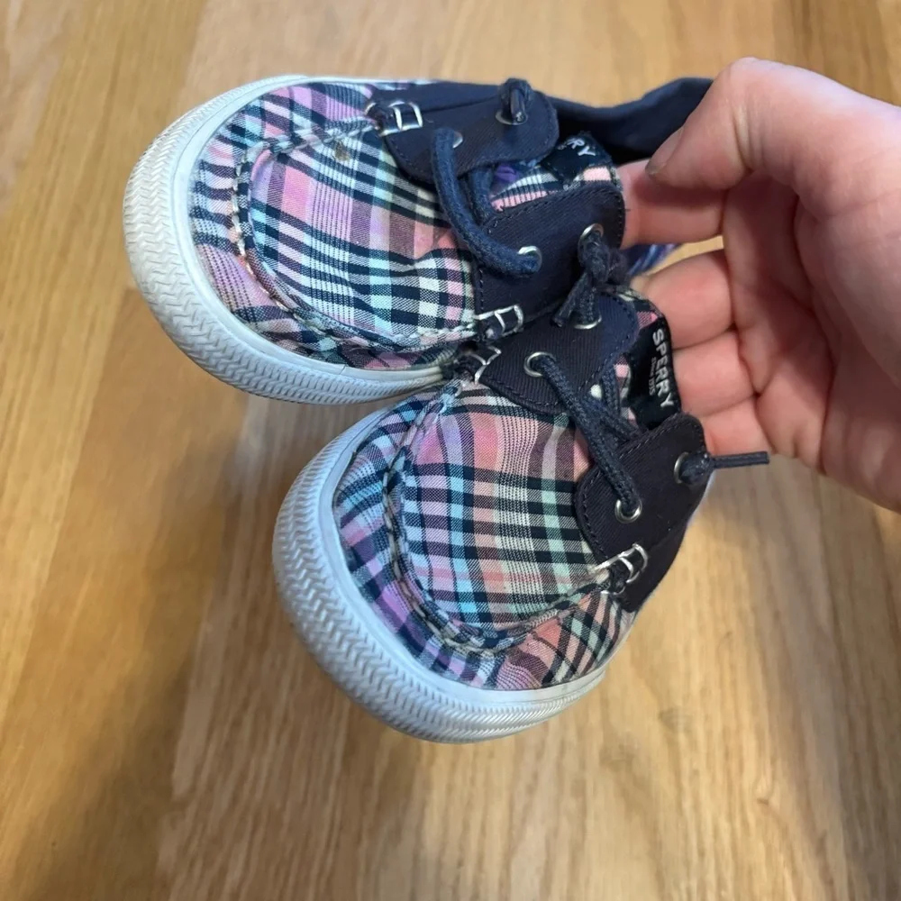Sperry boat preppy