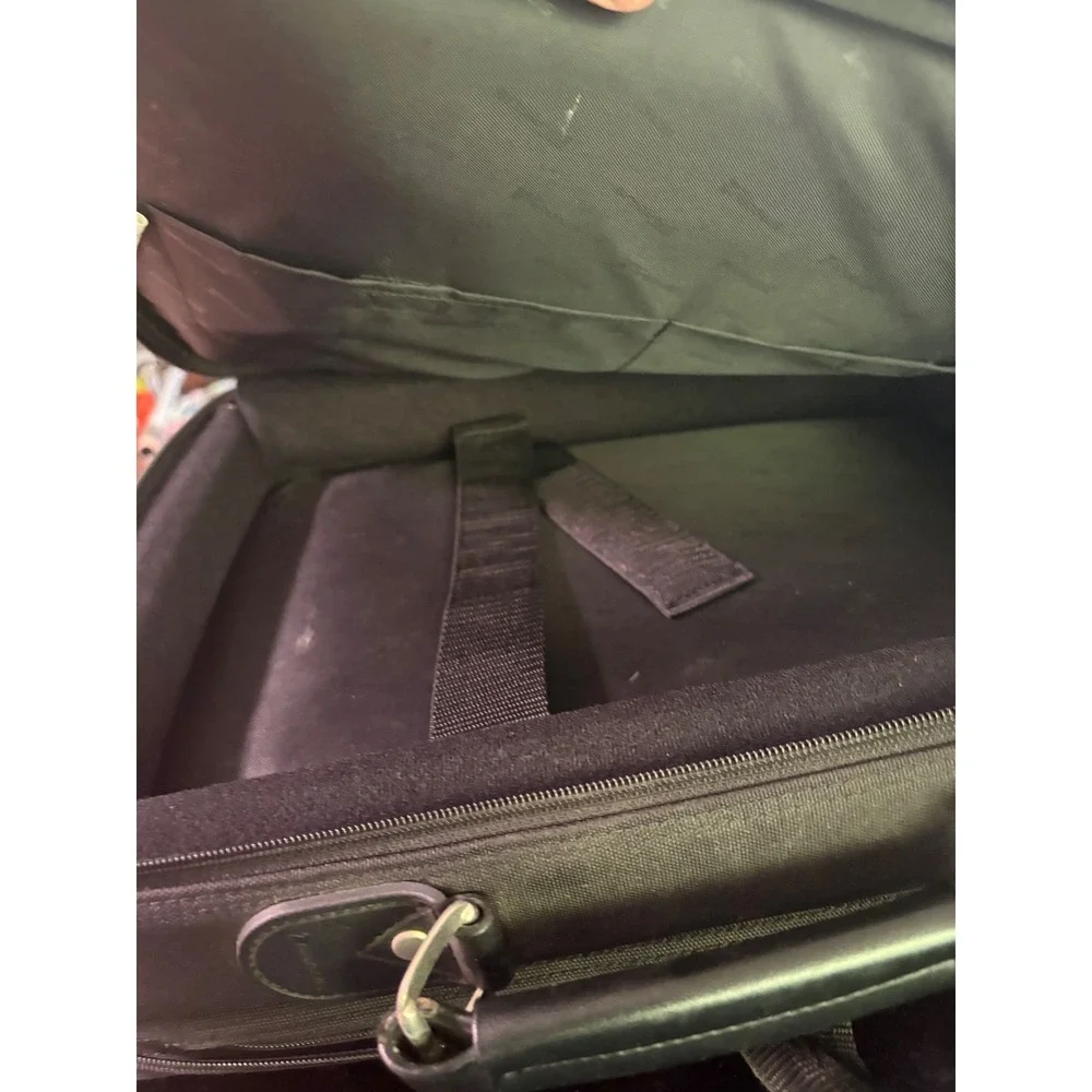 Targus black nylon