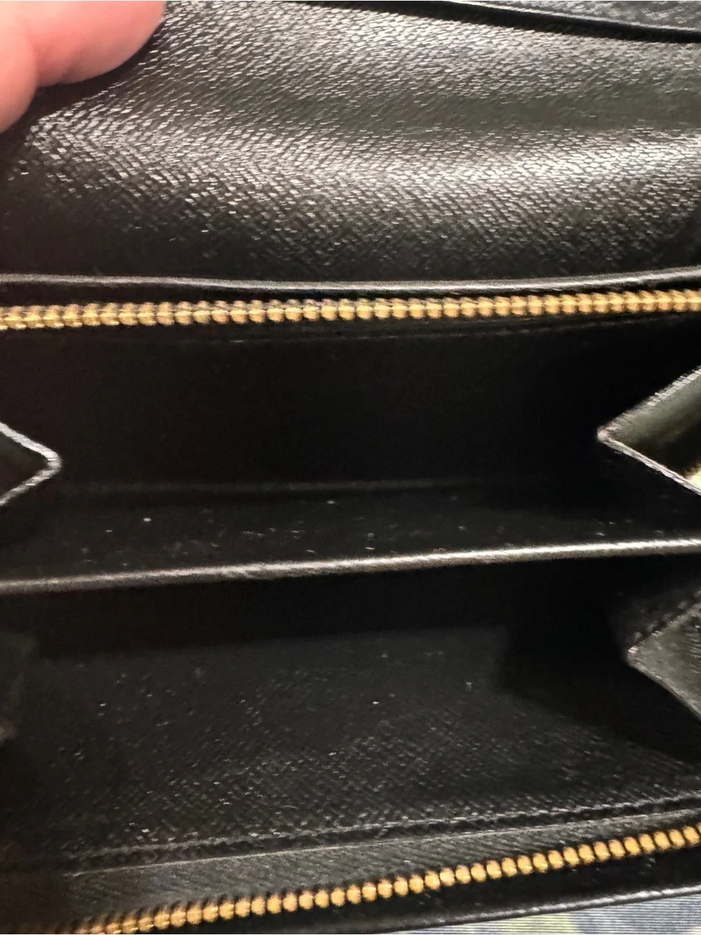 Louis Vuitton classic louis