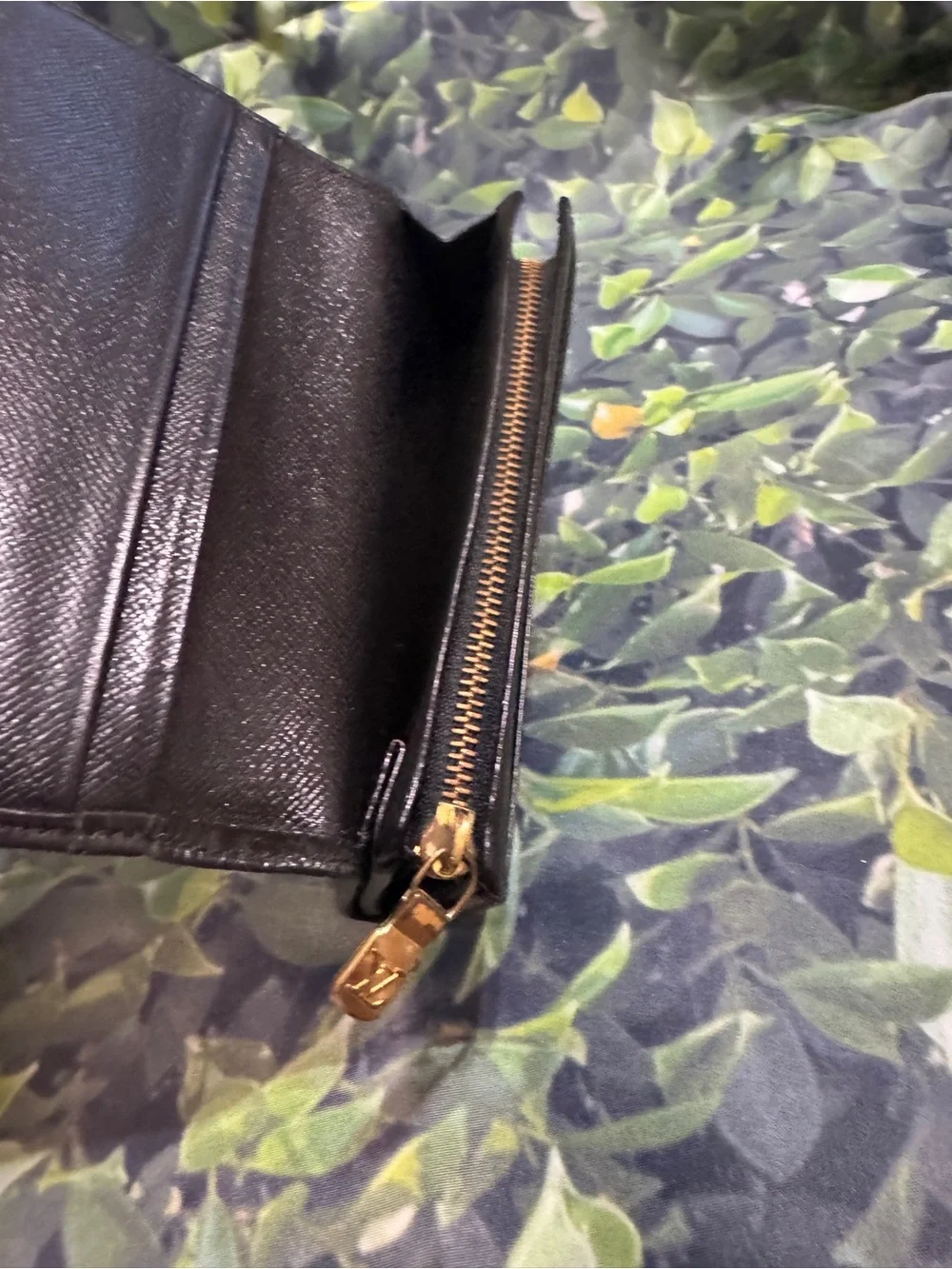 Louis Vuitton classic louis