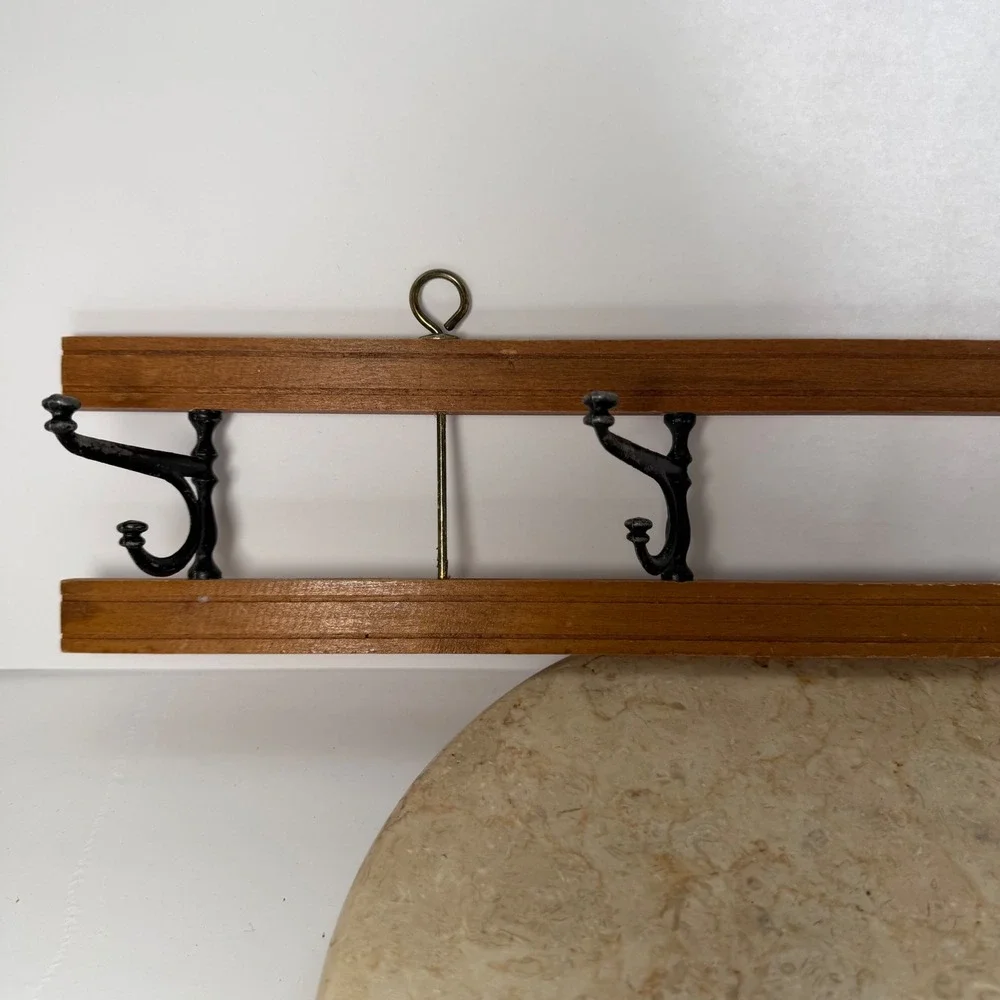 Unbranded good hardware
