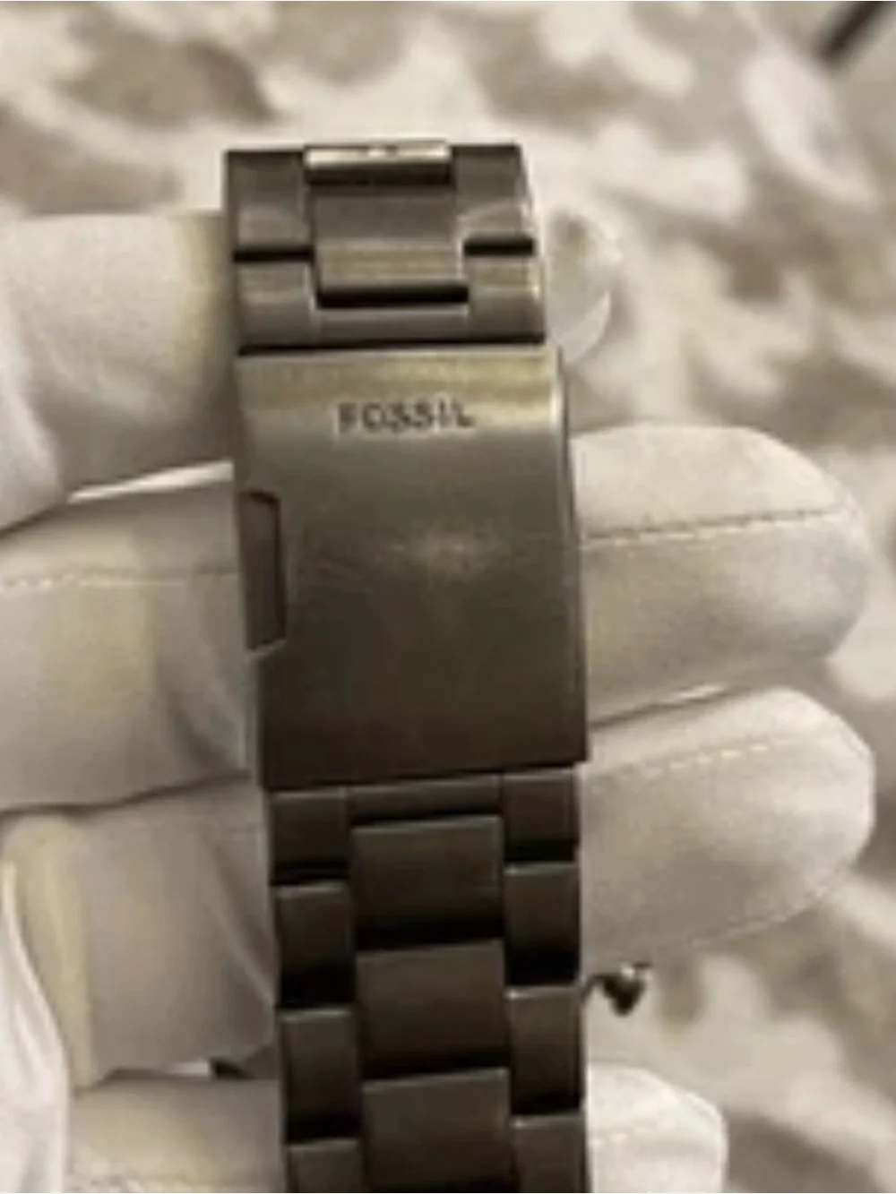 Fossil stainless look