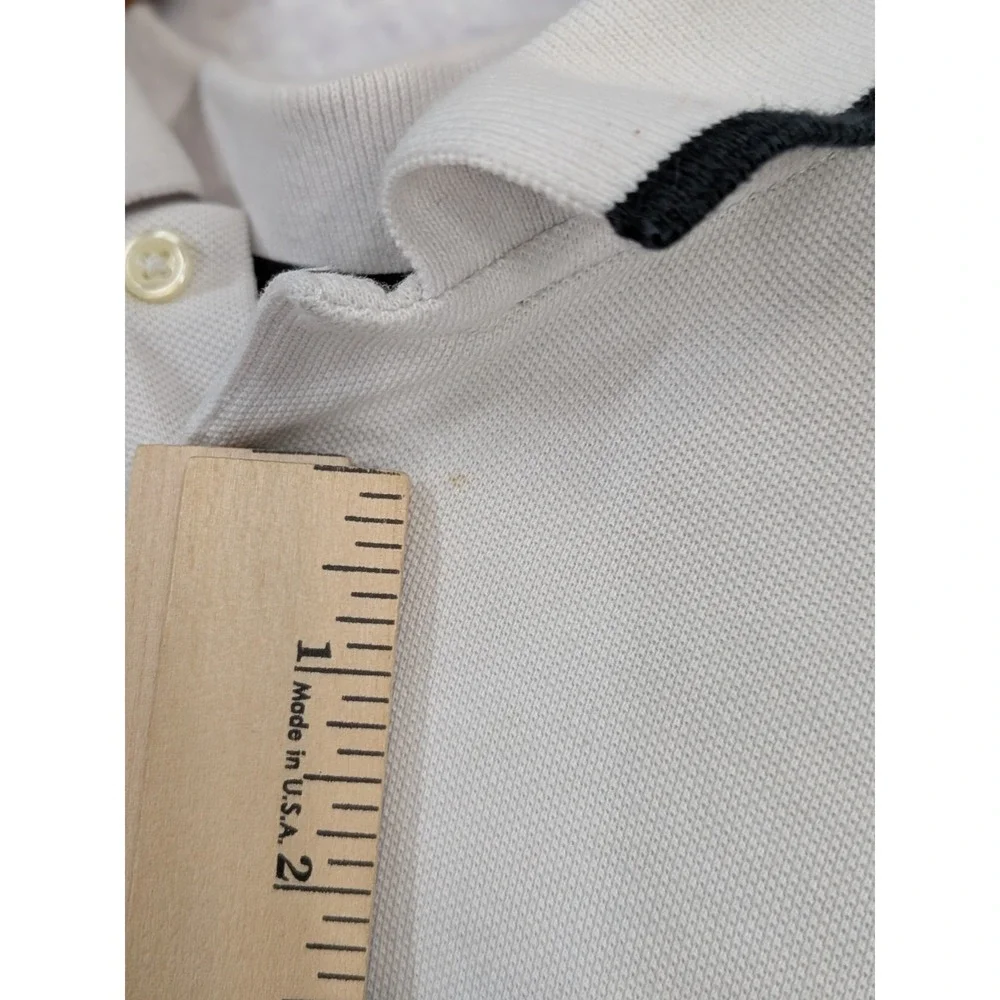 Ralph Lauren gently pre