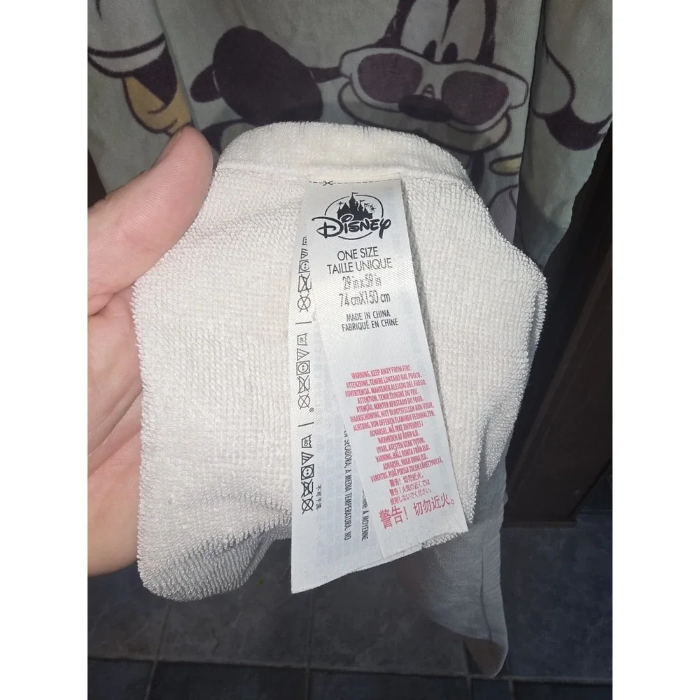 Disney store nwt disney