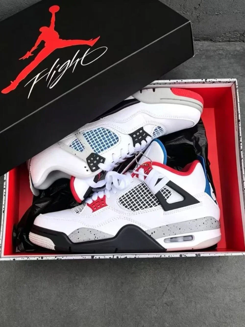 Air Jordan 4 Retro SE 