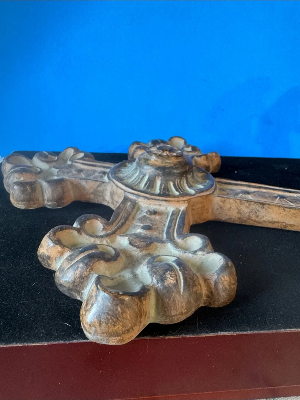 N/A handcrafted looking