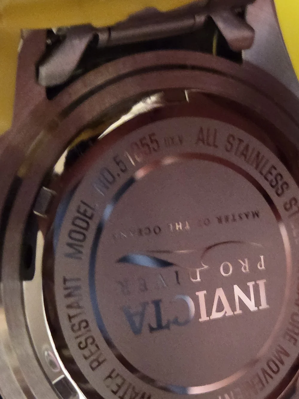 Invicta bold tennis