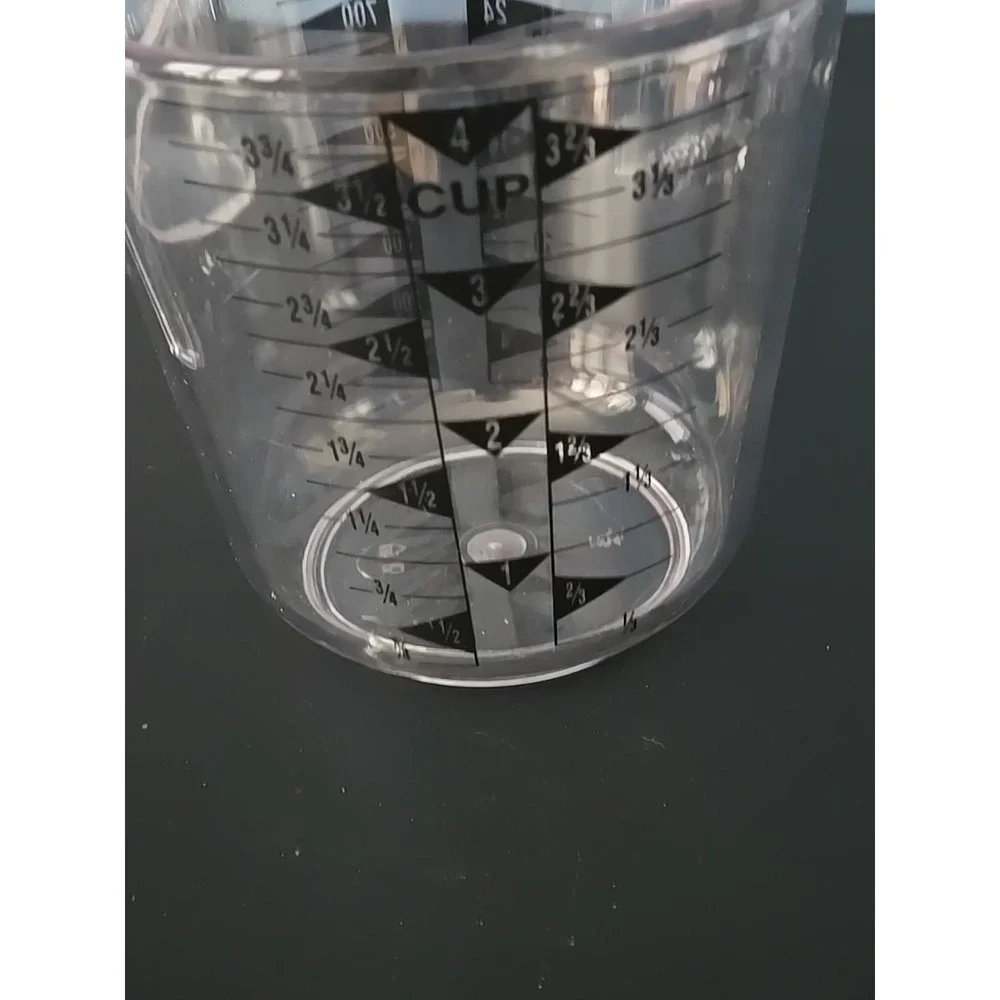 Oxo plastic measuring