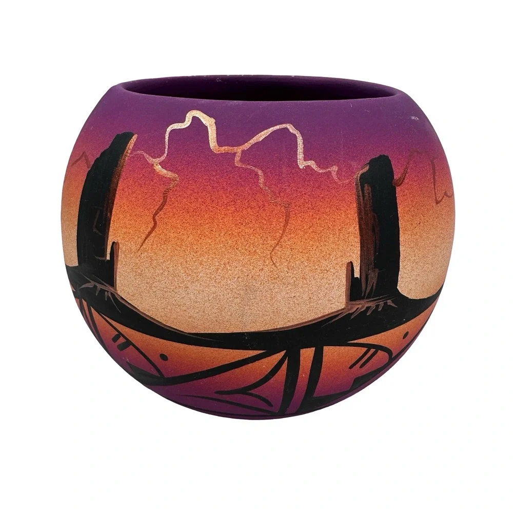 Jay-Navajo navajo pottery