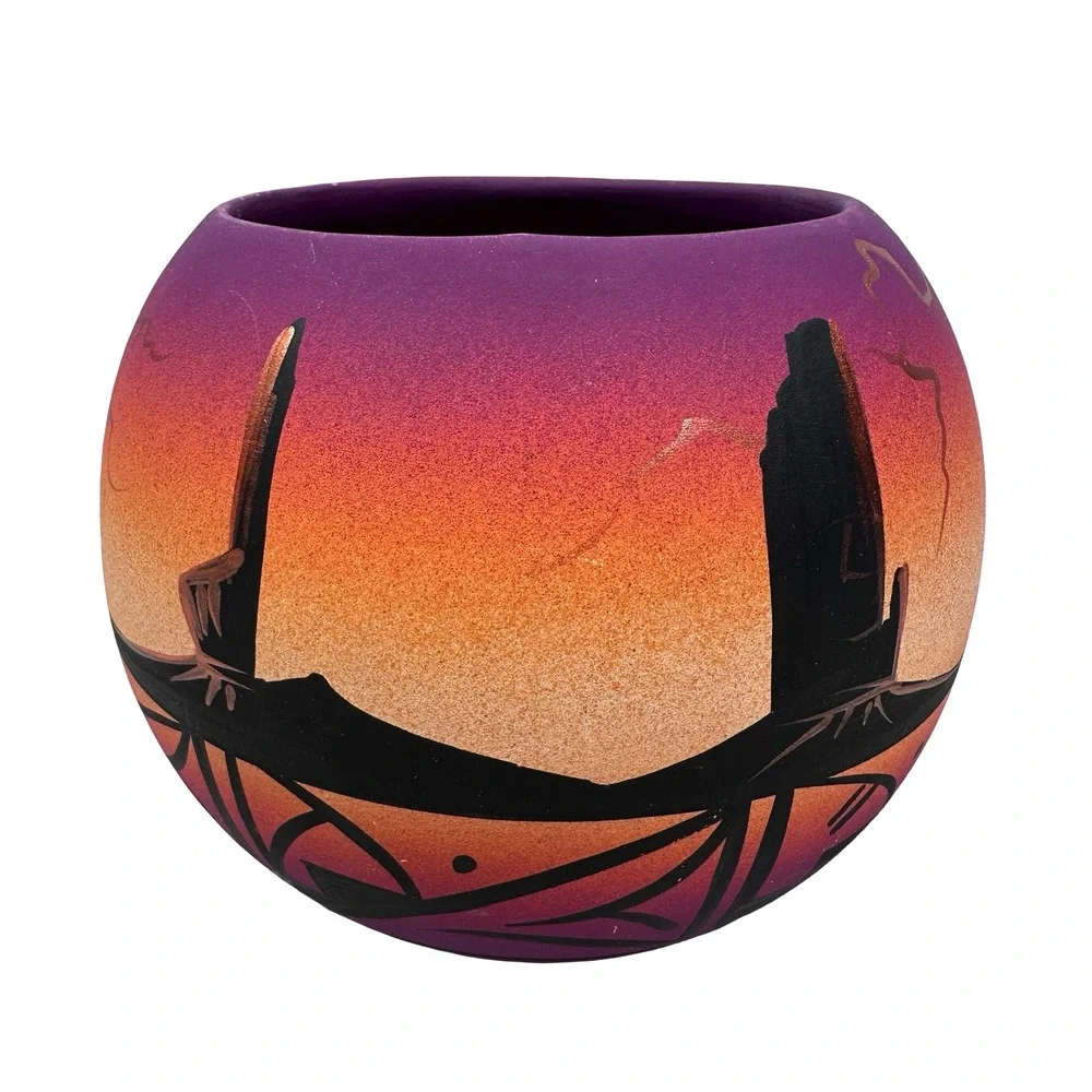 Jay-Navajo navajo pottery