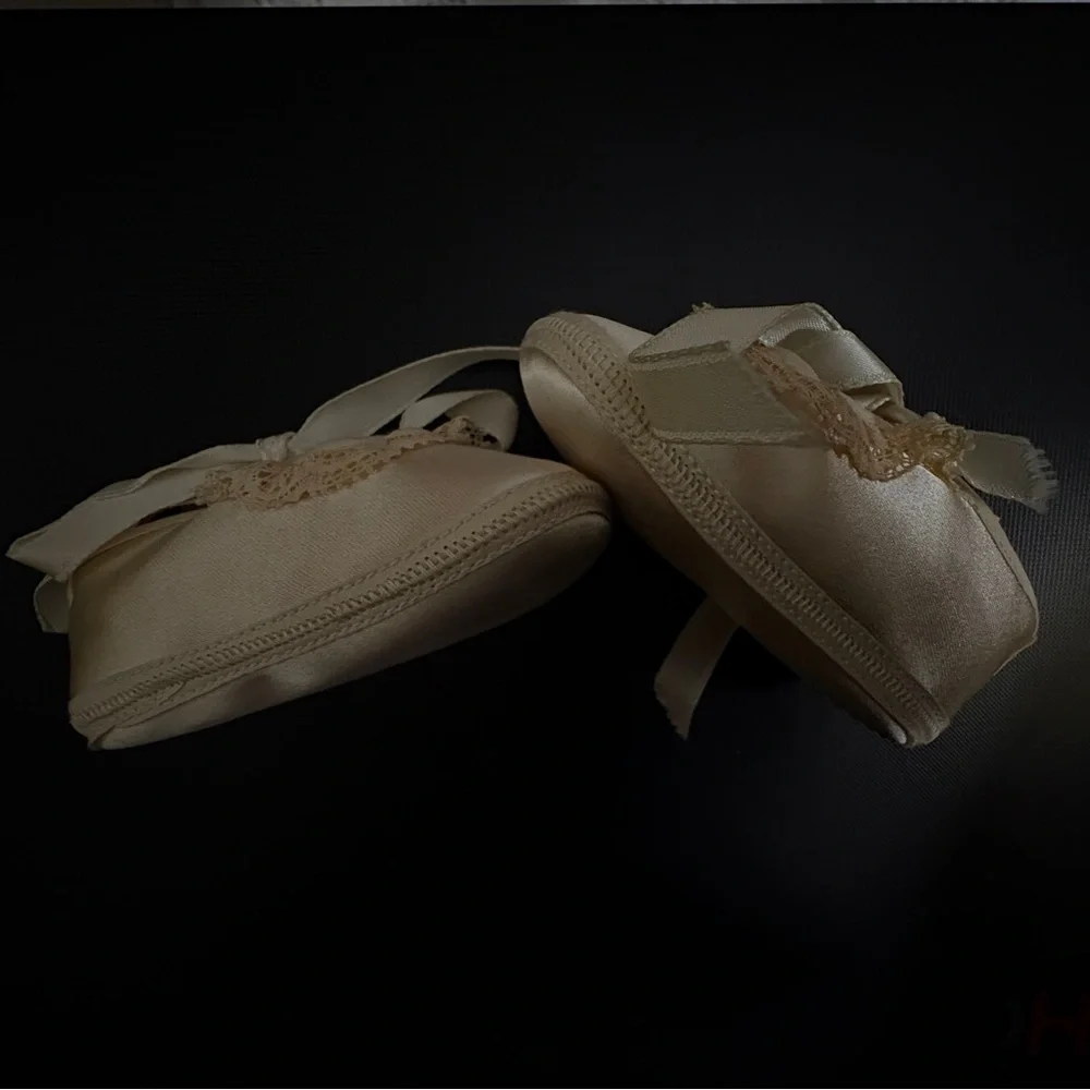 Mrs. Day’s vintage pair