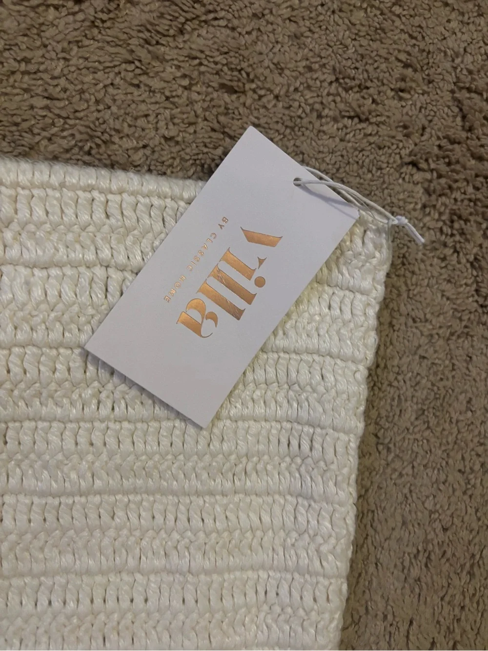 Villa tones neutral piece
