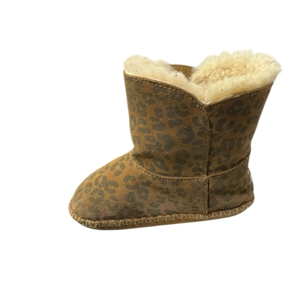 UGG warm wild