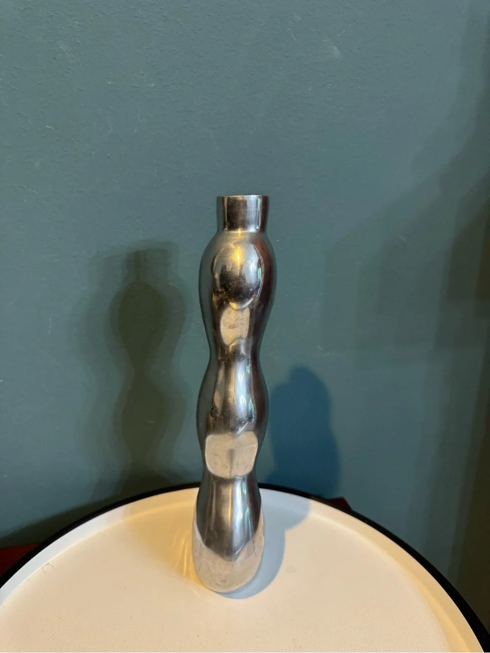 N/A contemporary metallic