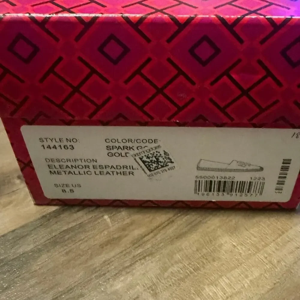 Tory Burch like new