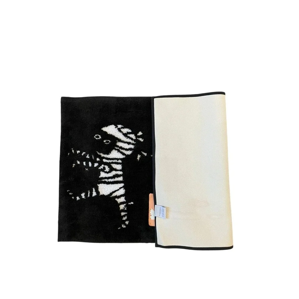 Kassaspa Mummy Walk Bath‎ Rug 21x34 Black & White Halloween Bath Decor New