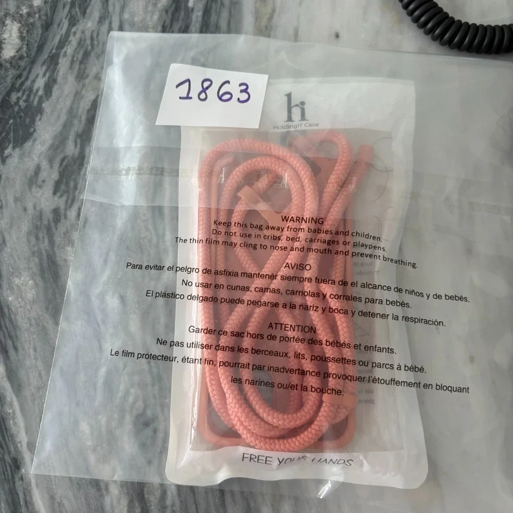 HoldingIT nwt iphone