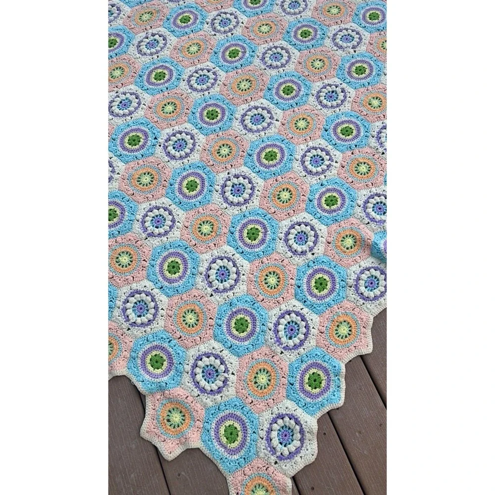 Handmade granny motif