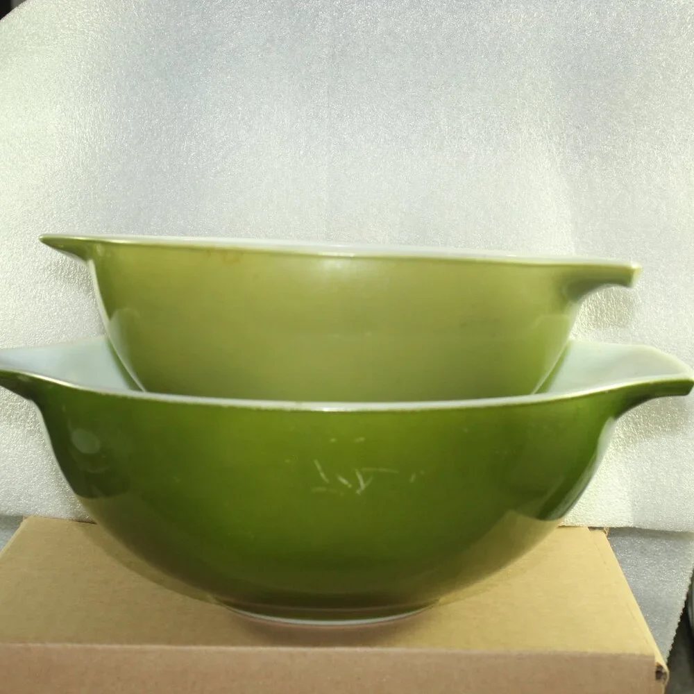 Pyrex this vintage