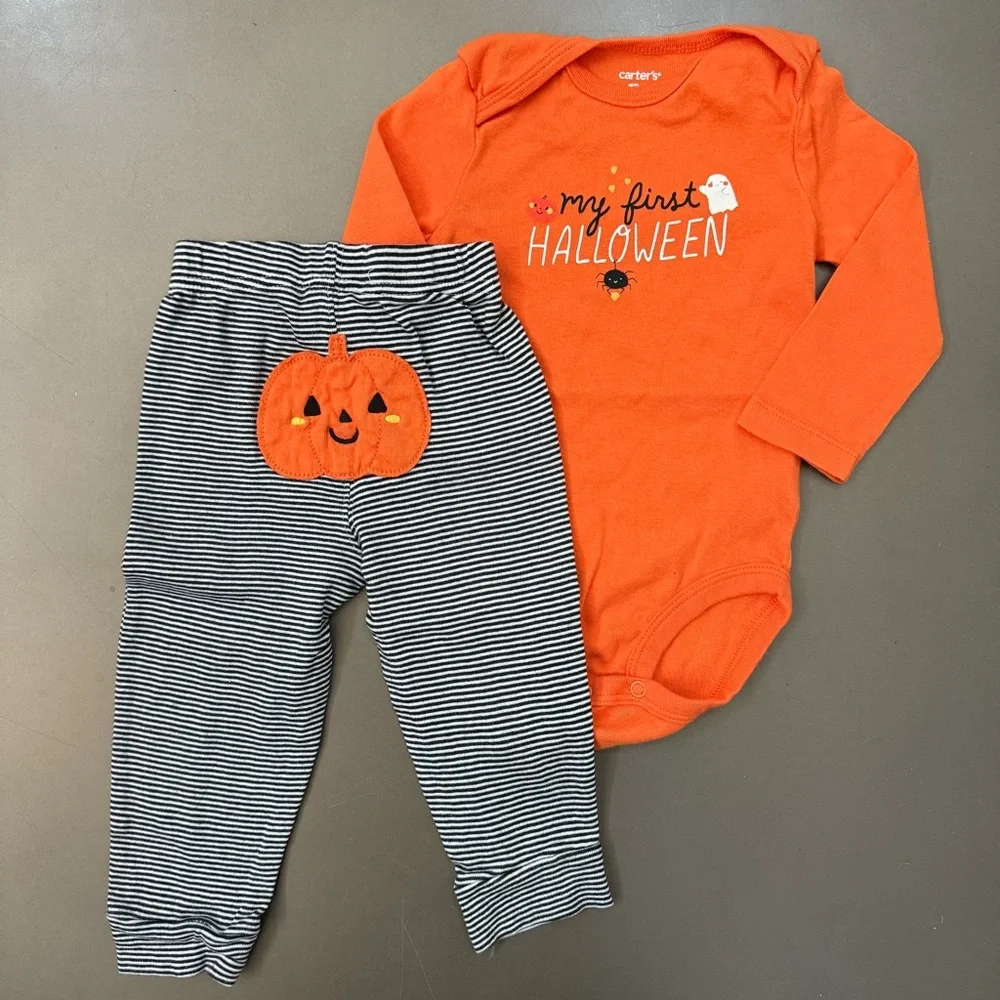 Carters celebrate spooky