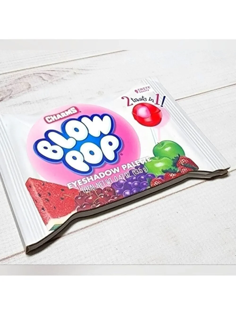 Taste Beauty Charms Blow Pop Limited Edition Eyeshadow Palette 10 Colors - New