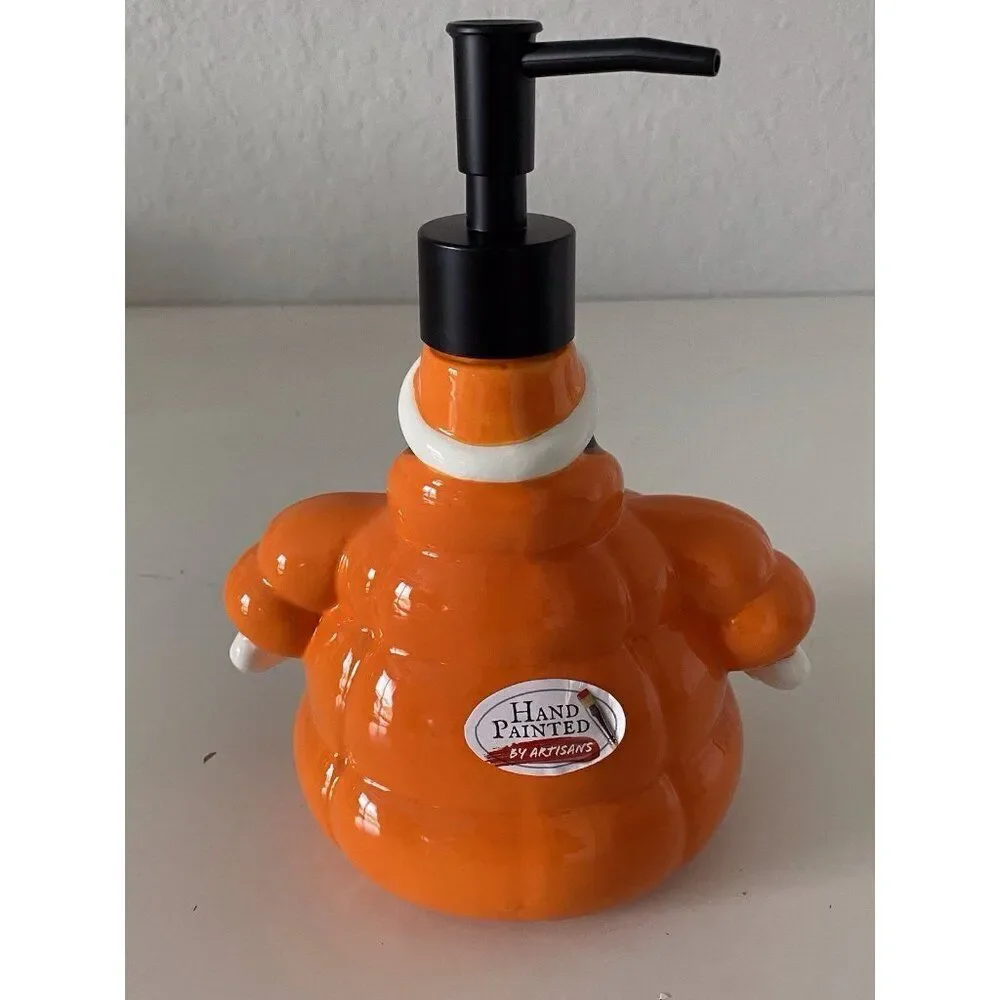 Peanuts snoopy soap
