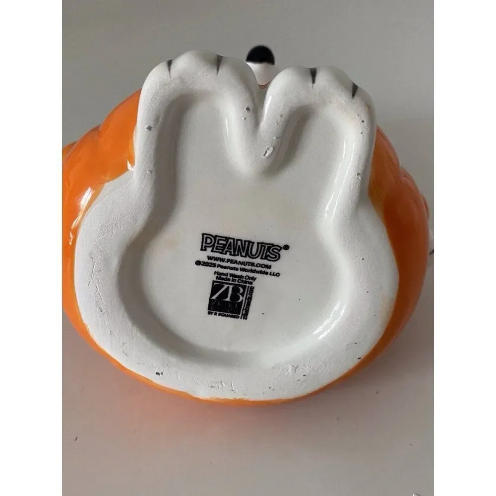 Peanuts snoopy soap