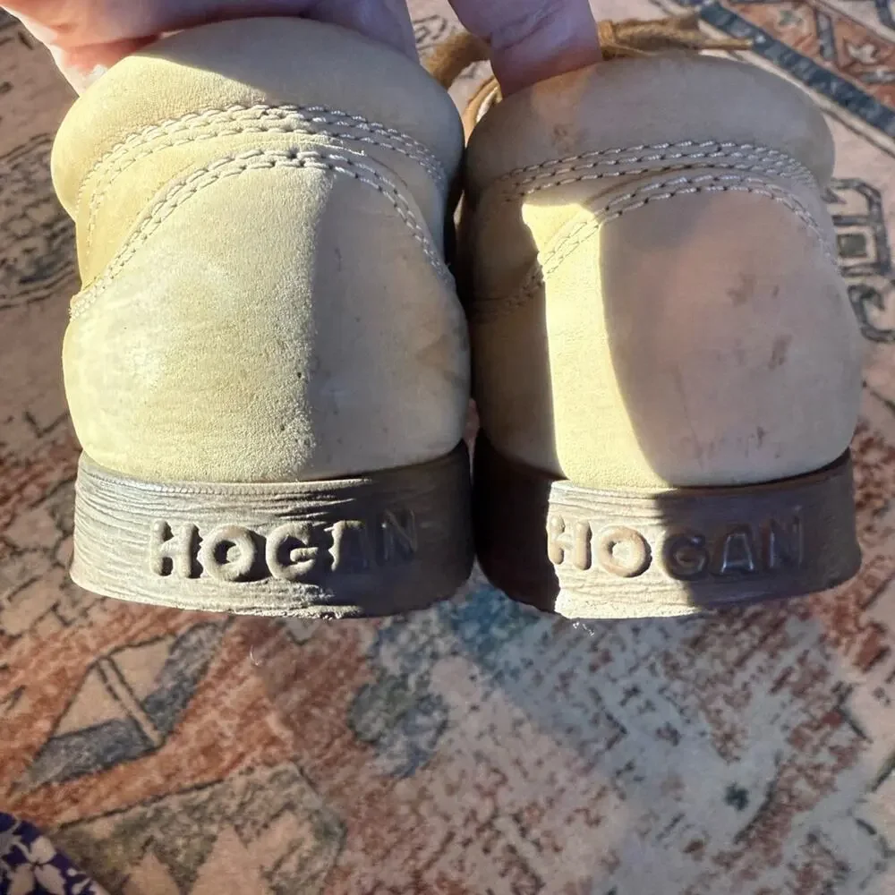 Hogan stylish beige