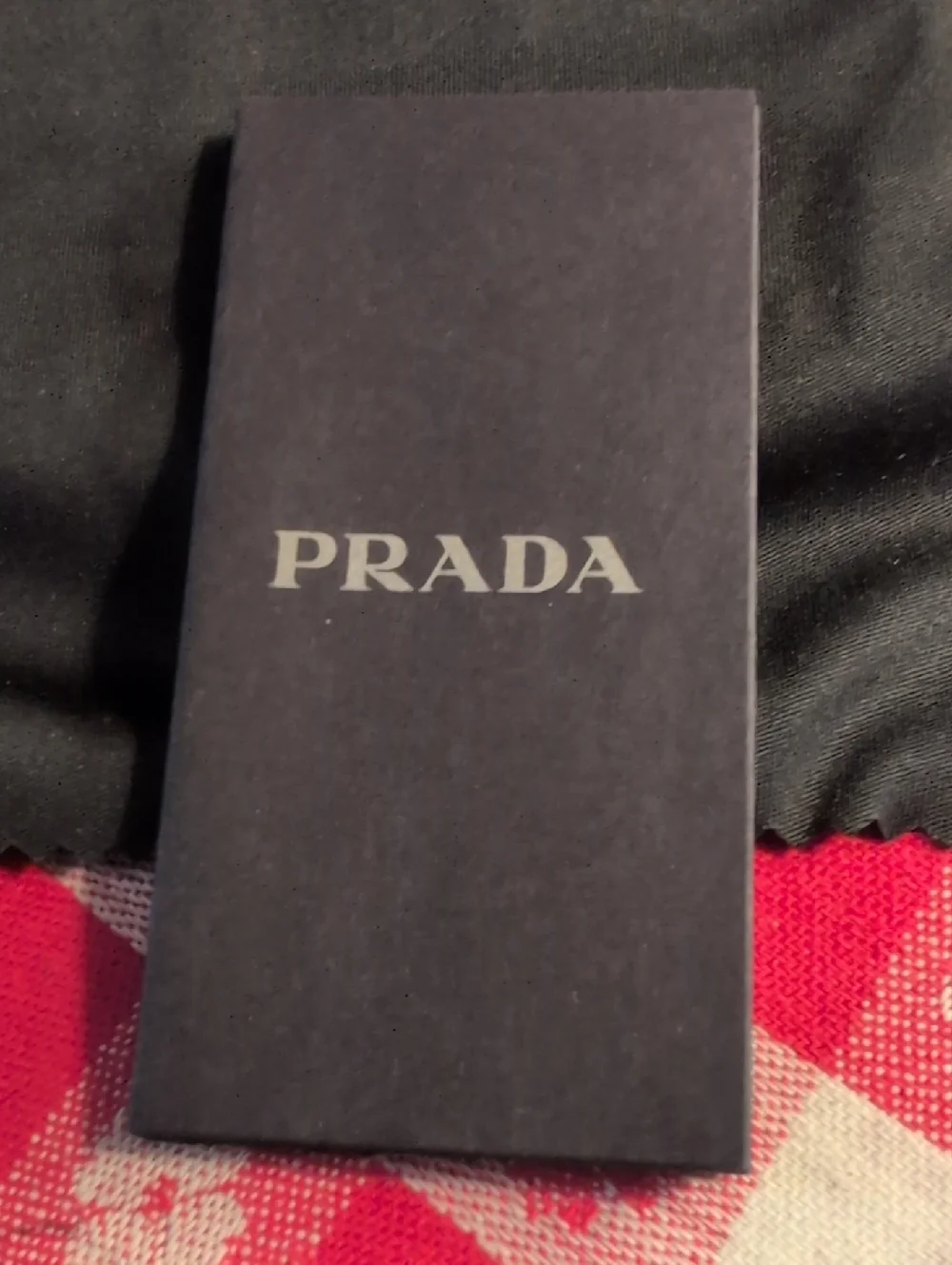 NWTO Prada Sunglasses nwto designer