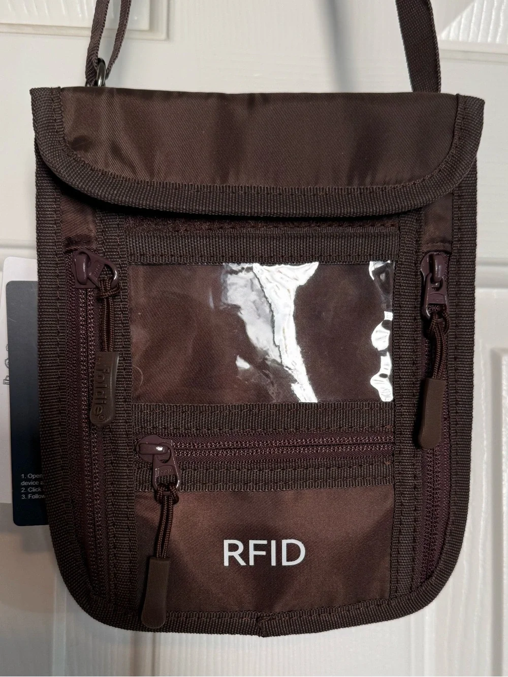 FOLDIE travel document