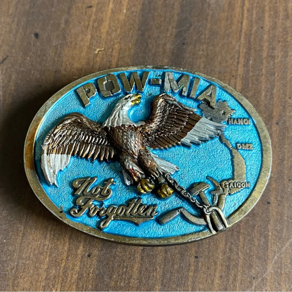 Vintage Pow Mia Eagle Emblem‎ Belt Buckle Not Forgotten