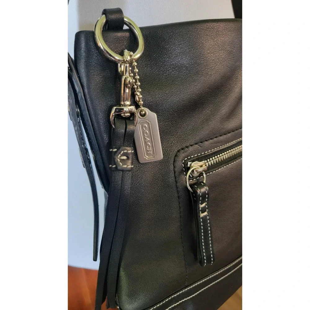 Coach legacy slim