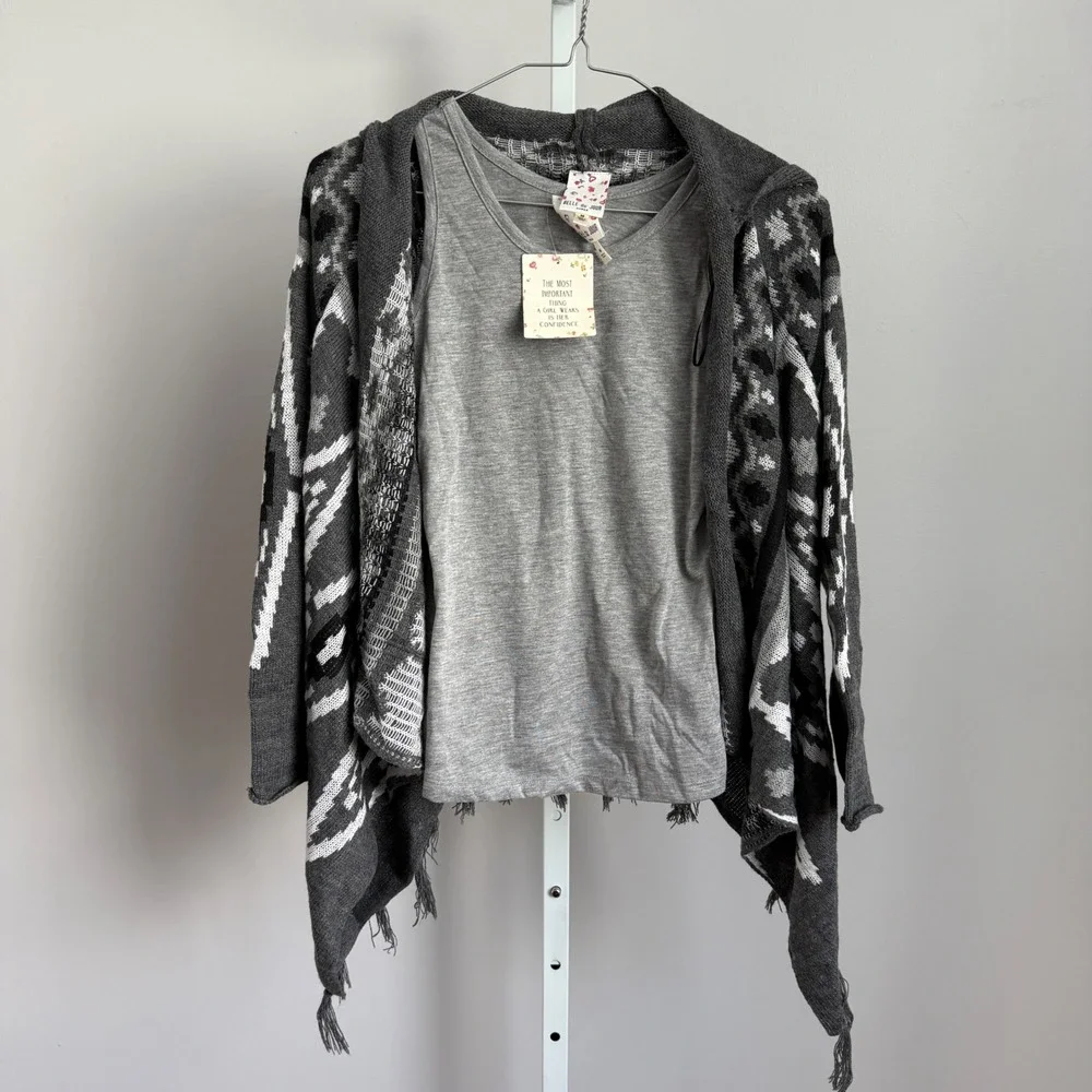 Belle Du‎ Jour Girls Gray Tank Top & Hooded Sweater Cardigan Set - M