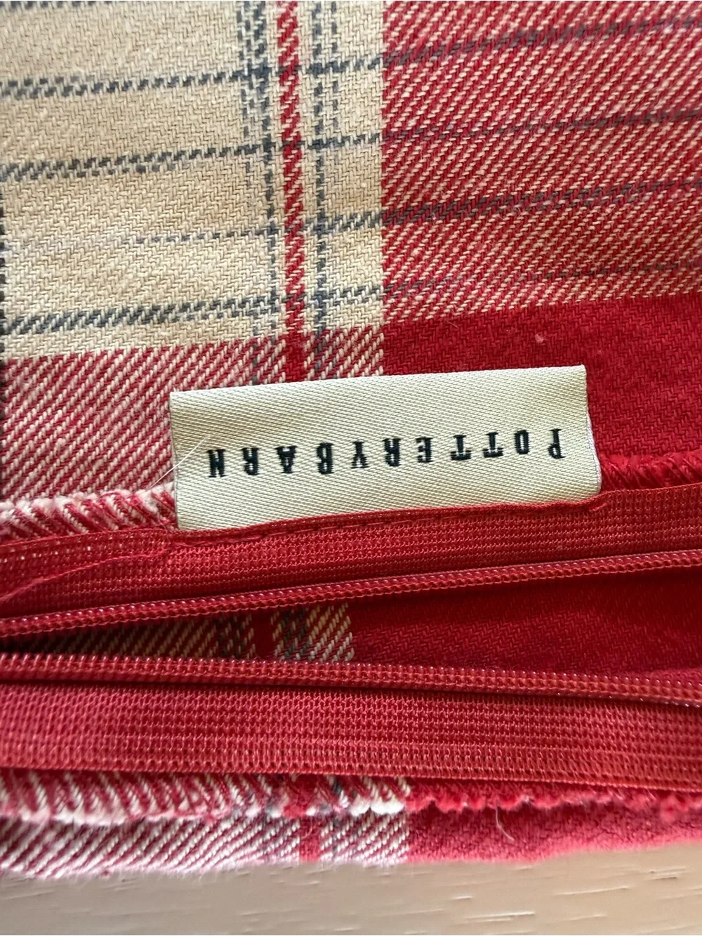 POTTERY BARN JACKSON PLAID PILLOW COVER 24 x 24 RUSTIC CABINCORE HOLIDAY