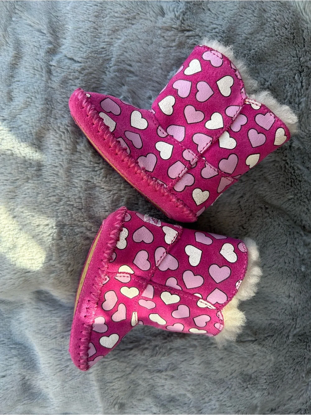 UGG soft pink