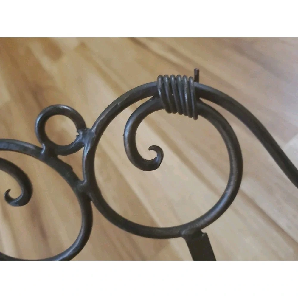 N/A vintage wicker