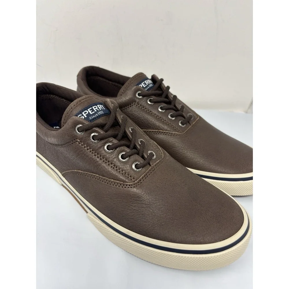 Sperry striper storm