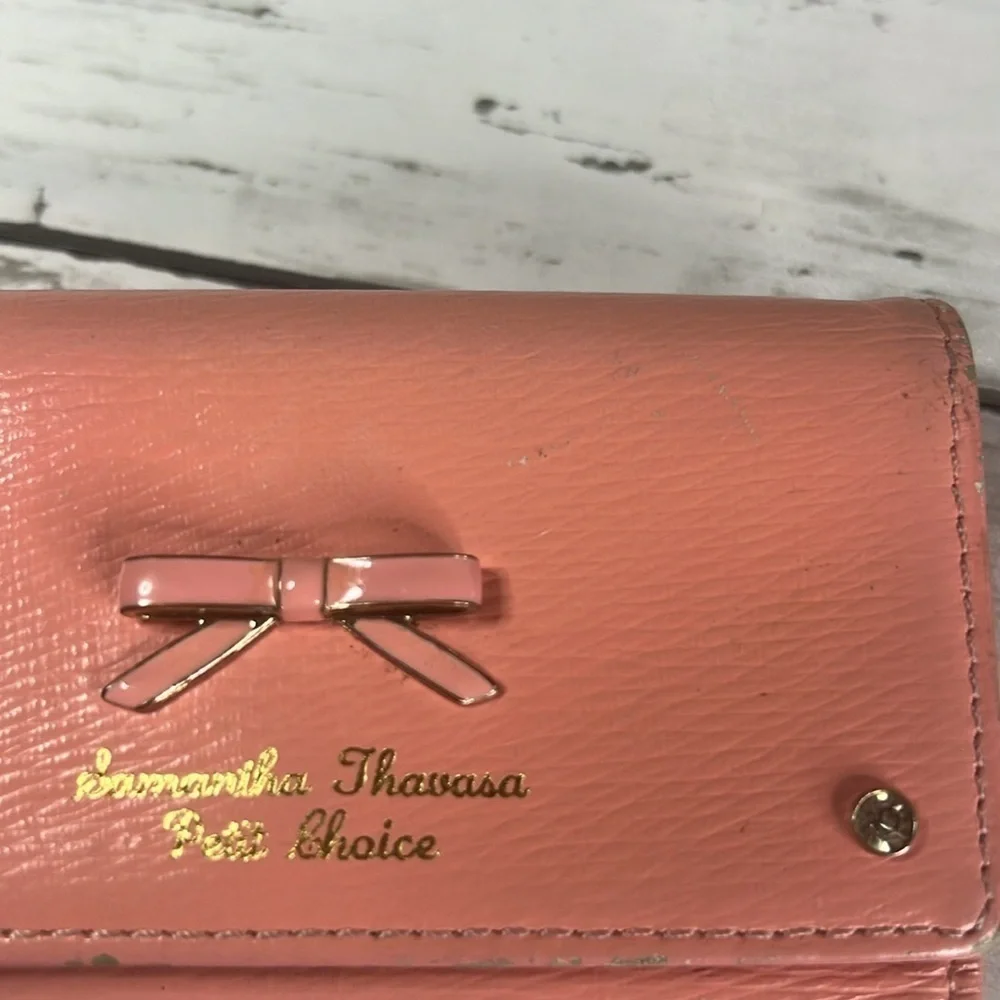 Samantha Thavasa item as