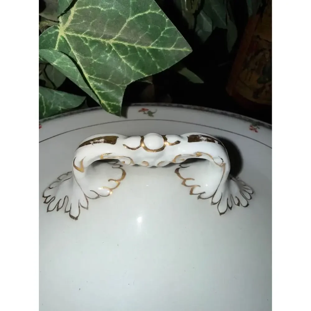 N/A delicate sides trim