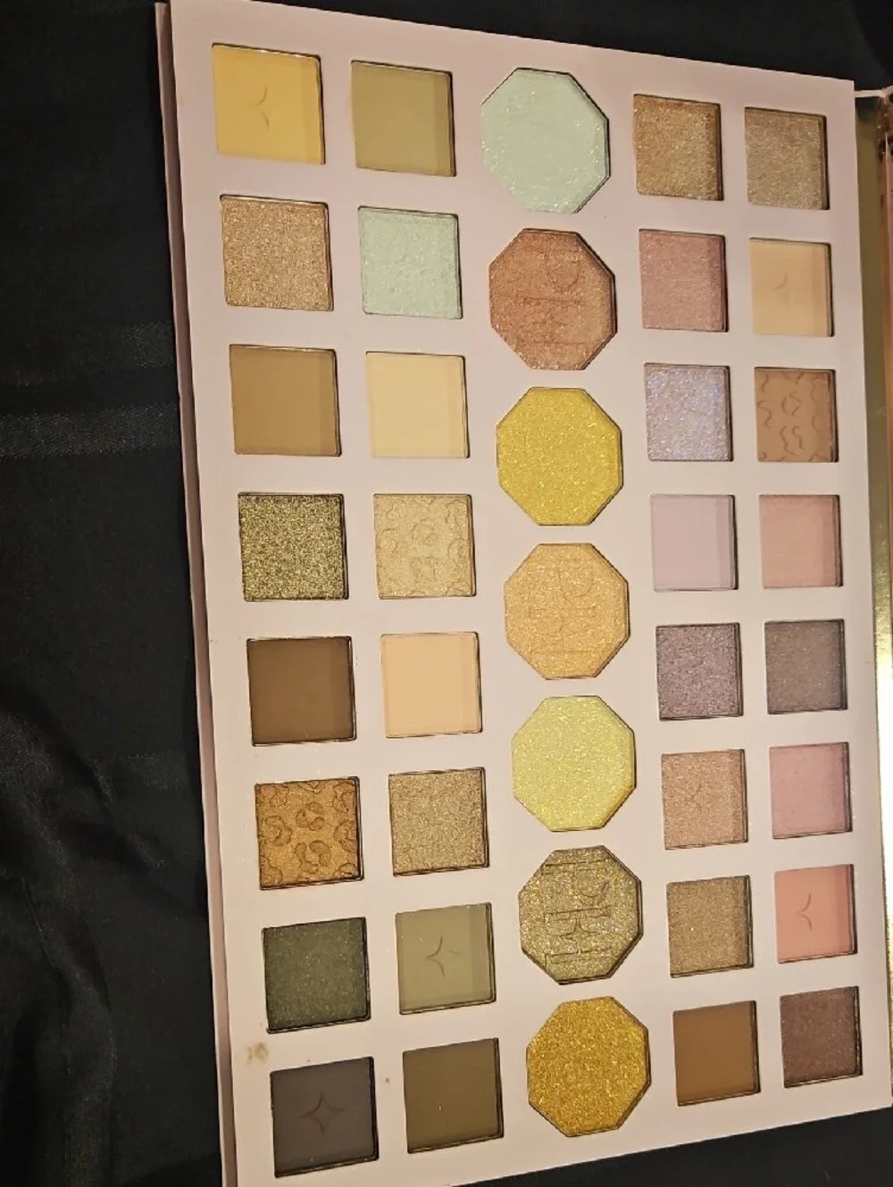 Pink Leopard 39 Piece Eyeshadow Palette