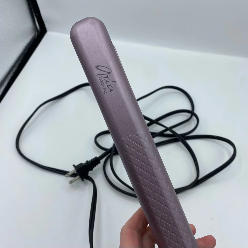 Aria professional flat
