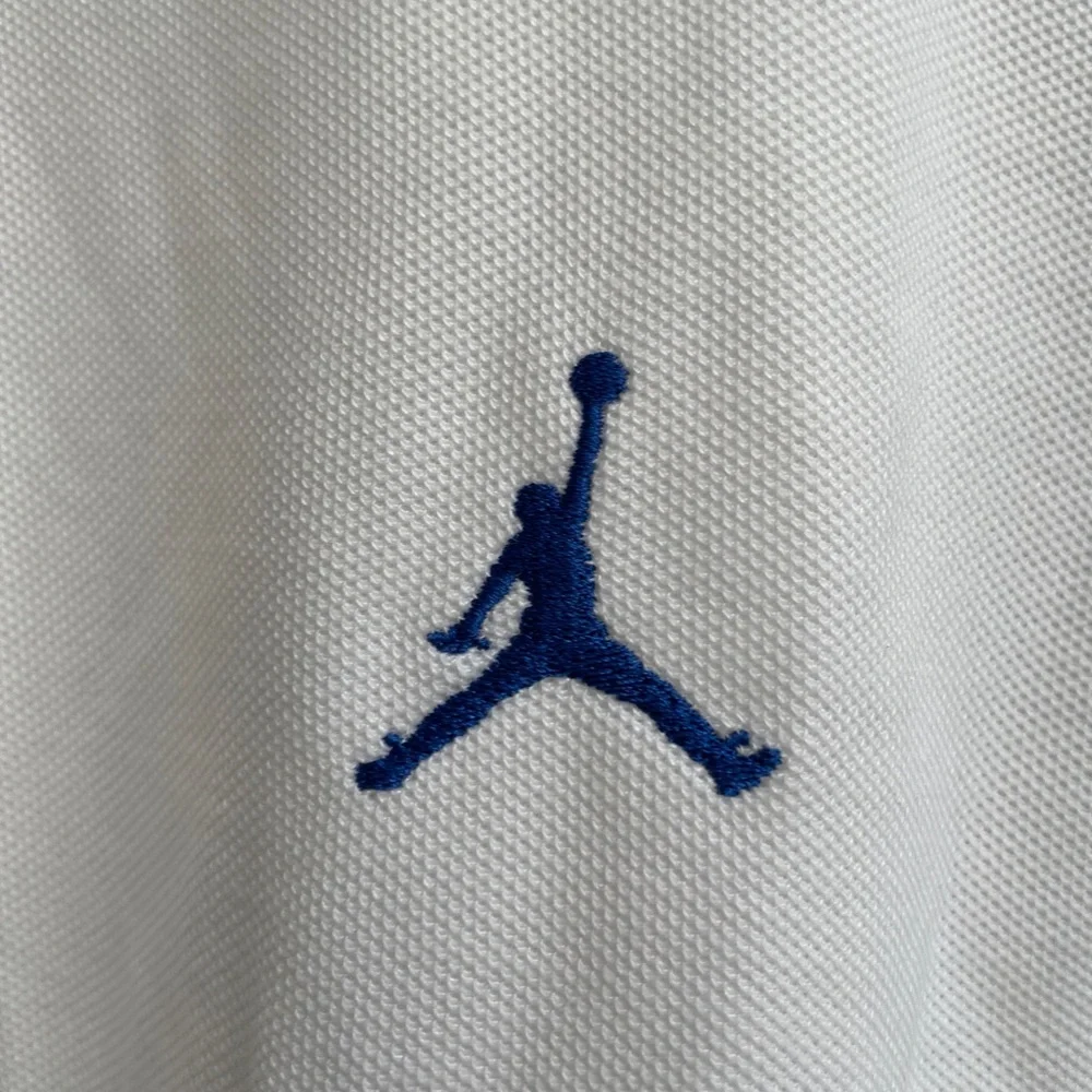 Jordan nike tags