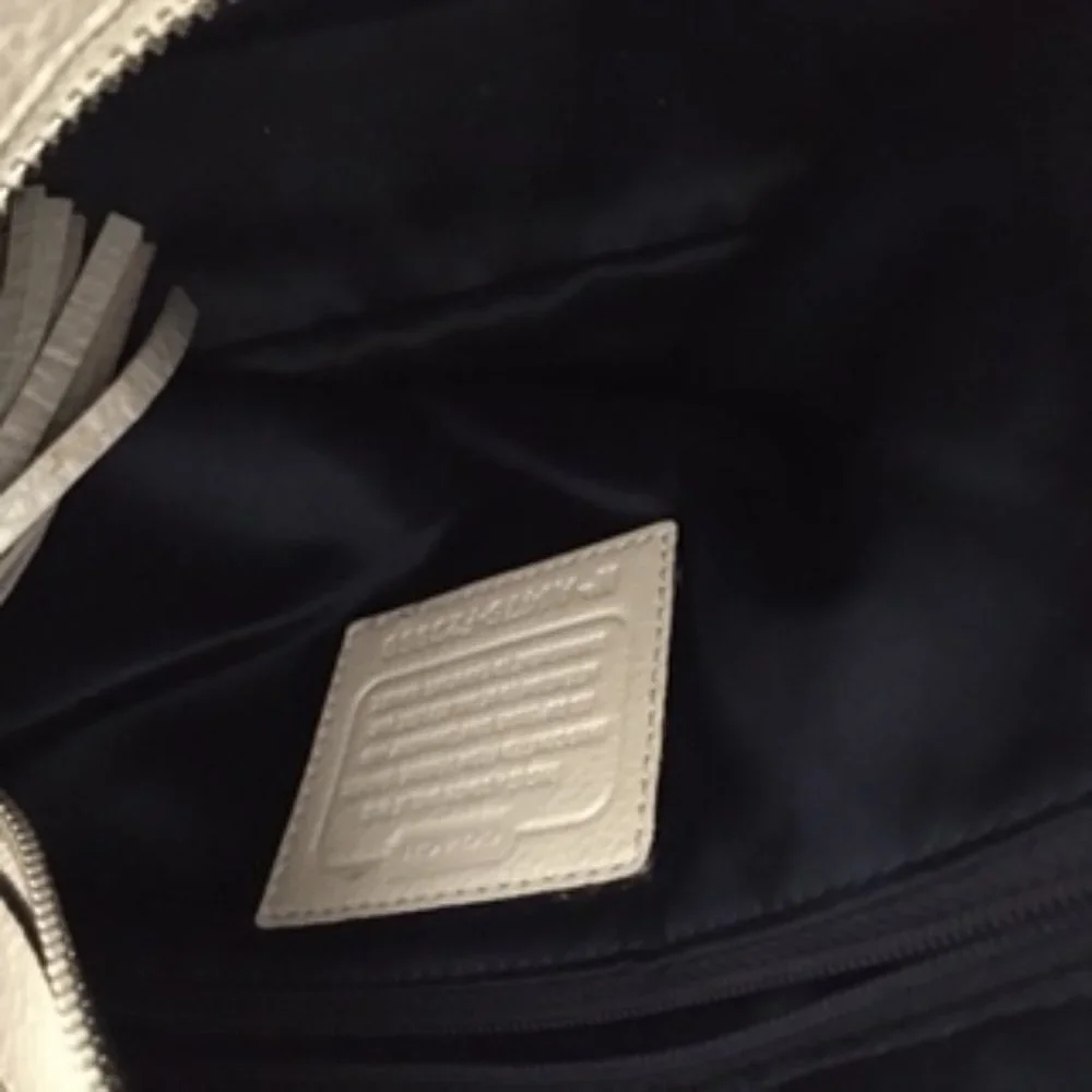Coach avery leather
