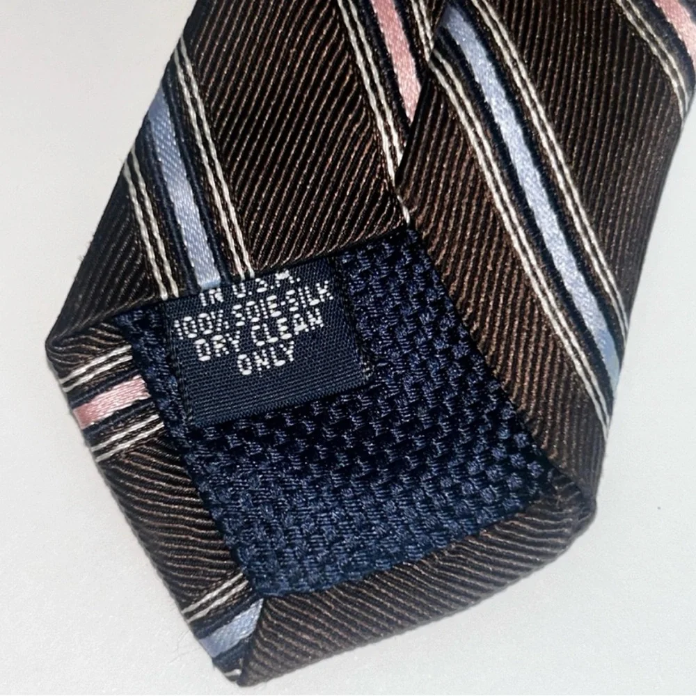Daniel Cremieux lot ties
