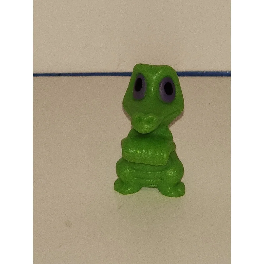 Hasbro listing lots