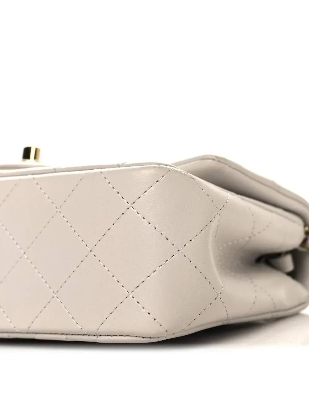 Chanel indulge timeless
